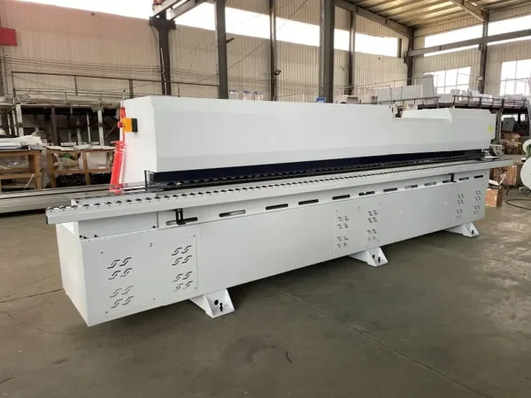 EB-368B Экономичный кромкооблицовочный станок с односторонней обрезкой — изображение 2