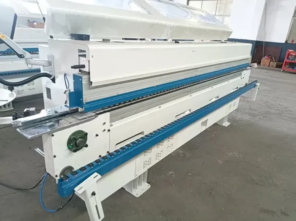EB-265A Высокопроизводительная машина для оклейки кромок — изображение 3